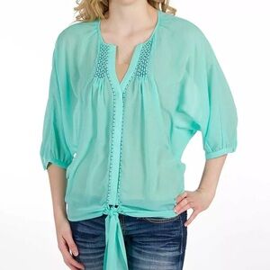 BKE Buckle Women’s M Seafoam Green Sheer Lace Detail 3/4 Sleeve Top Blouse EUC